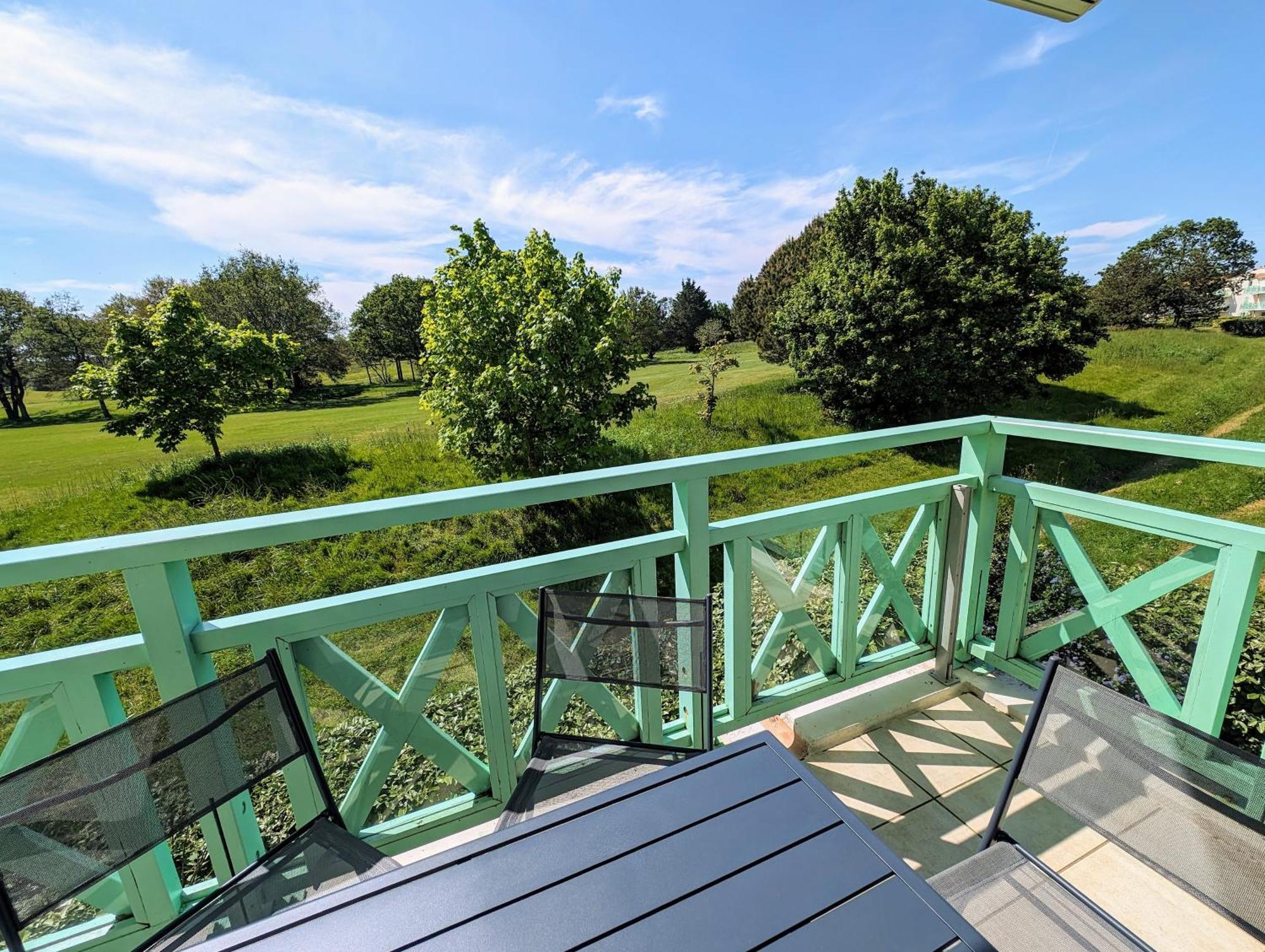 Avec Vue Sur Golf Pornic